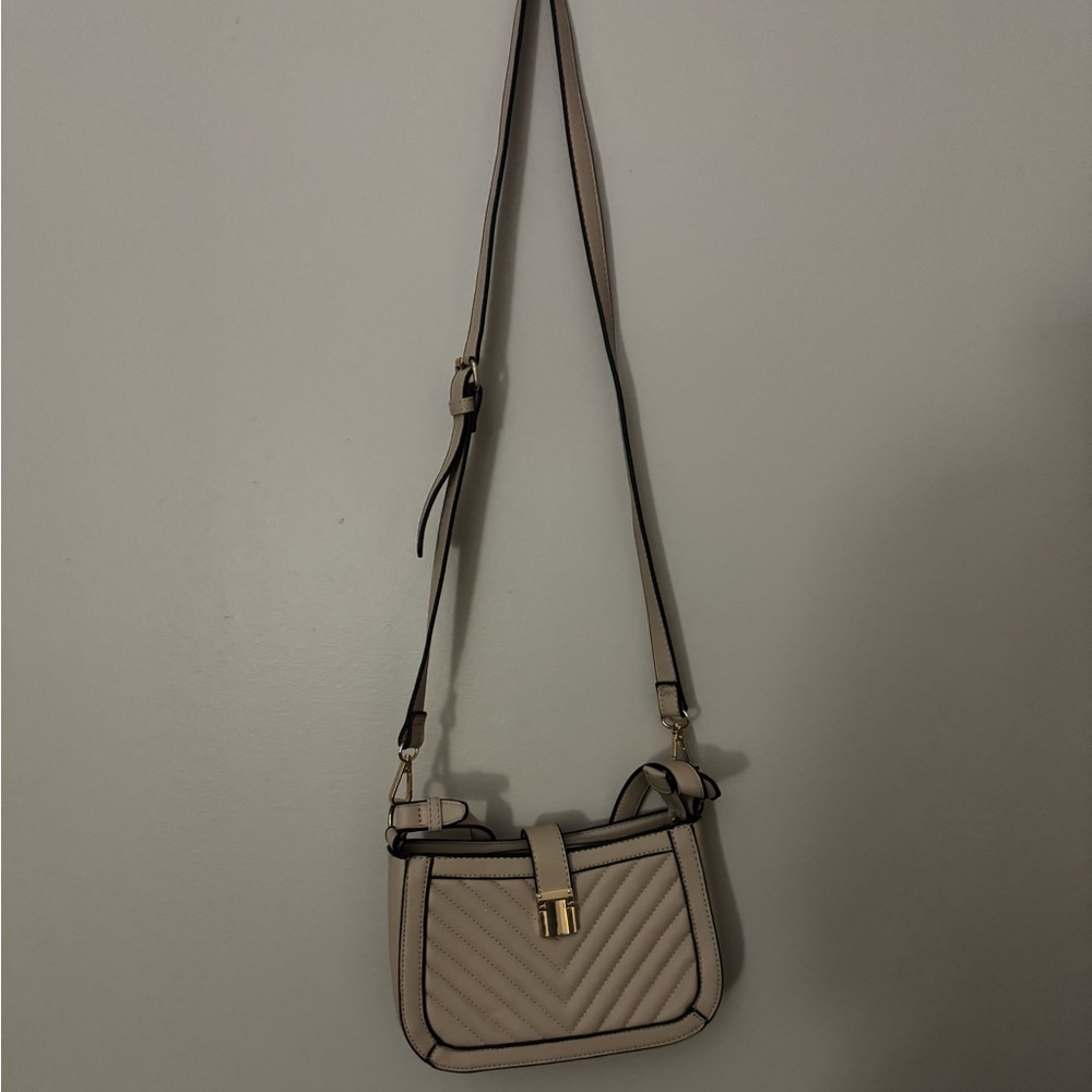 Elegant Cream Crossbody Bag